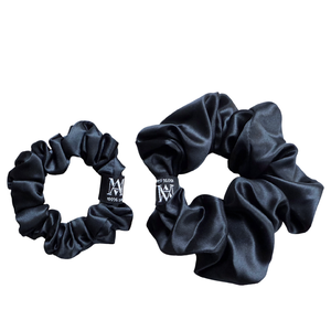 Elastic de păr din mătase naturală MATASIA, culoare Negru, mărimea M/L – scrunchie din mătase ce previne deteriorarea părului.
